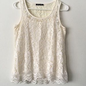 Cable & Gauge cream lace tank top
